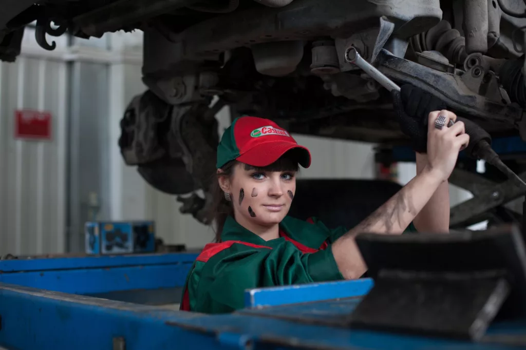 10 Essential Car Maintenance Tasks Every Driver Should Know 3 10 Essential Car Maintenance Tasks Every Driver Should Know