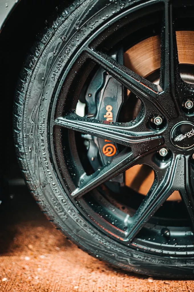 Low Profile Tyres – What Are They? 3 Low Profile Tyres – What Are They?